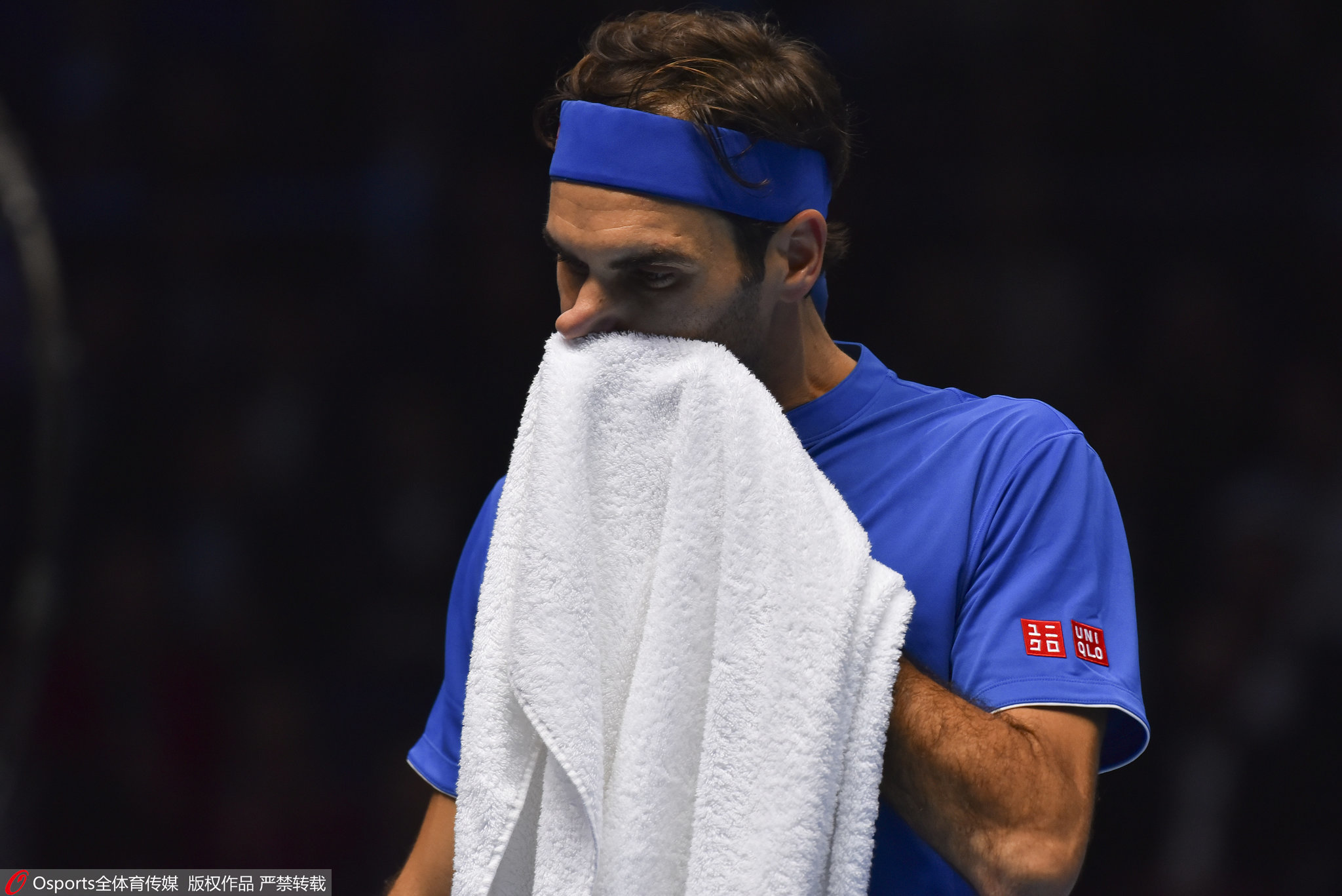 雷速体育-费德勒焦点对战，Ming与70激战西班牙队分钟，出色防守胜负难料！全场沸腾不已(费耶诺德今天3点的比赛视频)