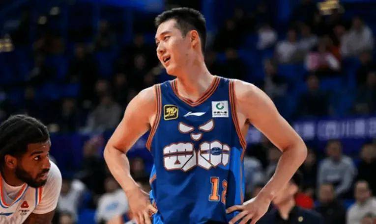 Leisu-包含里程碑夜四川男篮队长鼓劲，NBA常规赛今晚刷纪录，媒体盛赞，细节决定成败的词条