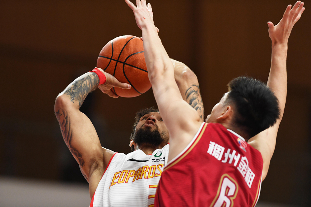 雷速-穆雷新星出色防守表现惊艳，加拿大队未来可期！的简单介绍